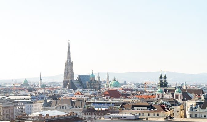 Viena é a capital e maior cidade da Áustria