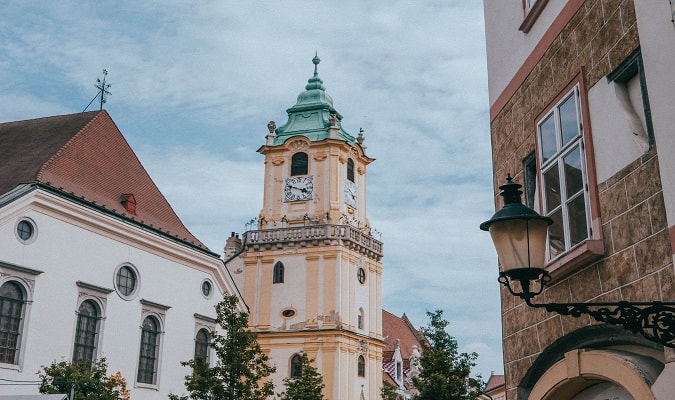 Quanto Custa uma Viagem para Eslováquia?