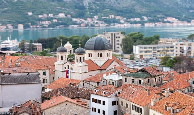 Com uma população estimada de 622.359 mil habitantes, Montenegro é o 44º país mais populoso da Europa. 